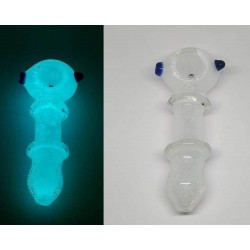 Glow-in-the-Dark Glass Pipe
